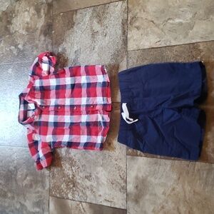 Carter's 2T toddler boys set outfit shorts short sleeve button down plaid